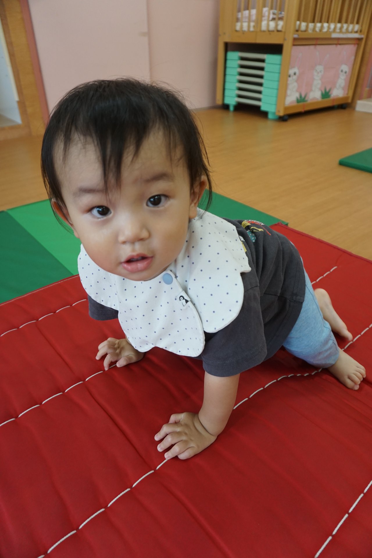 小規模保育園六甲道　採用　求人