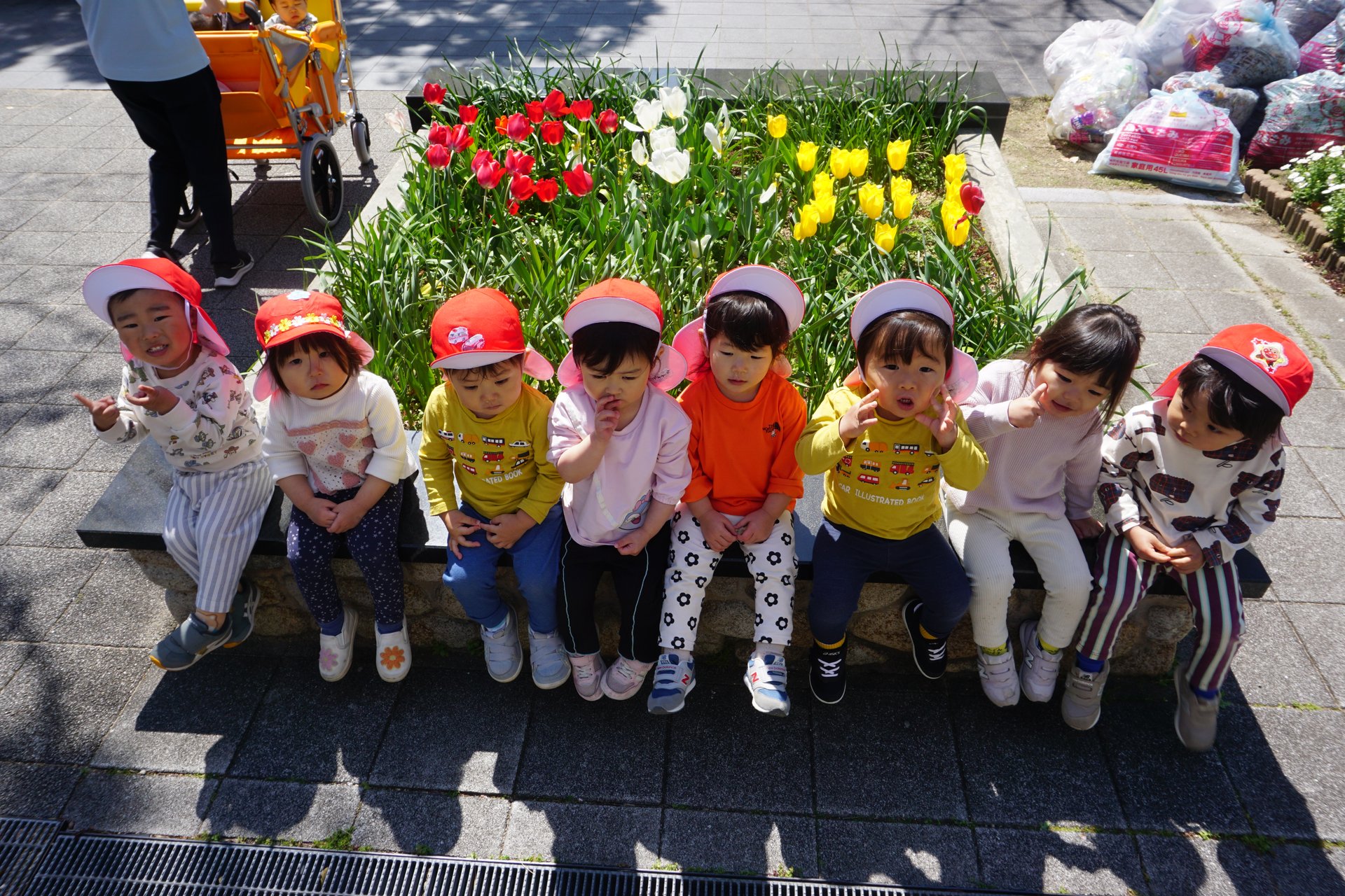 おさんぽ先の子どもたち